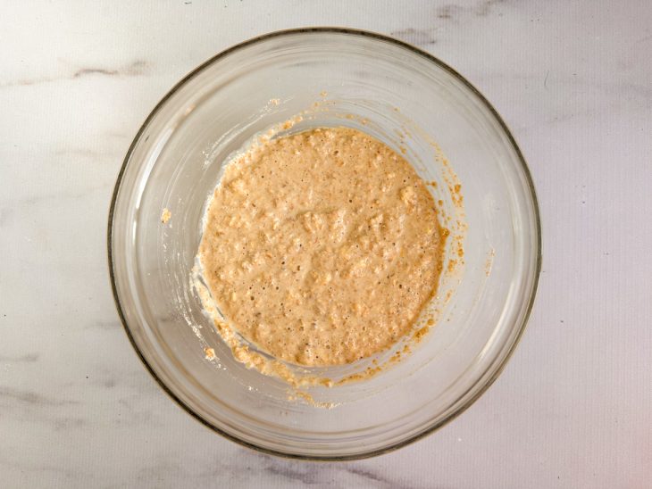 Fermento adicionado aos ovos.