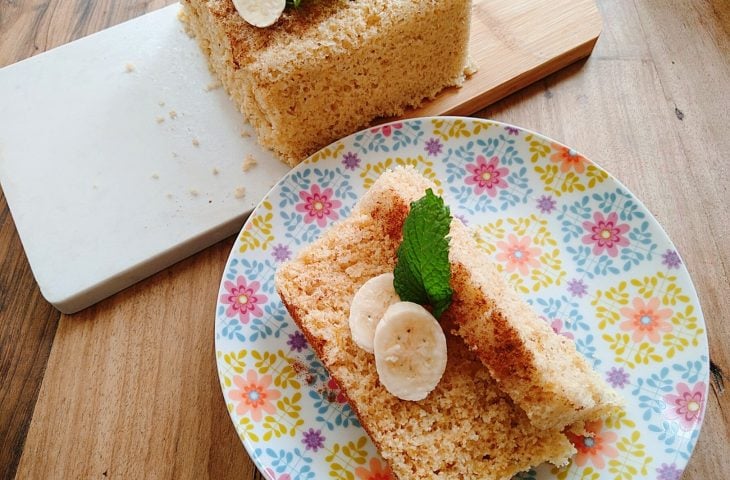Pão de banana fácil