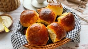 Pão de batata na air fryer