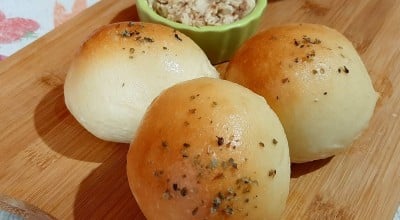 Pão de cebola simples