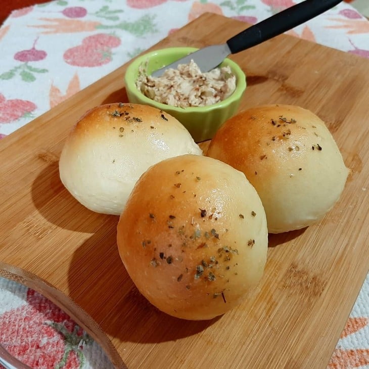 Pão de cebola simples