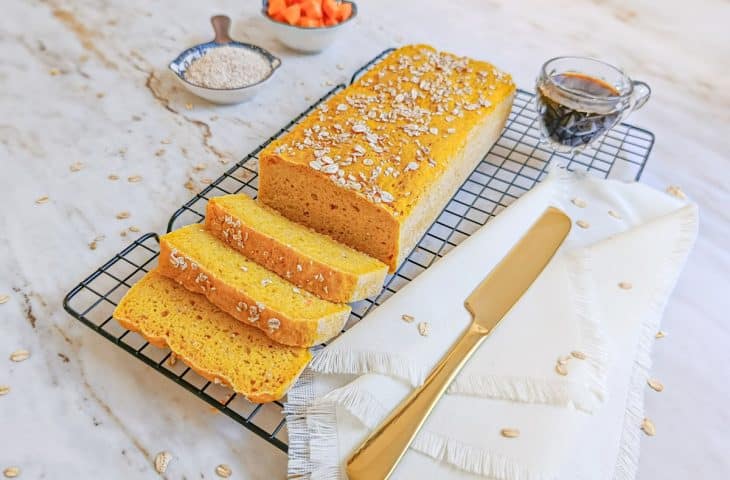 Pão de cenoura e aveia sem glúten