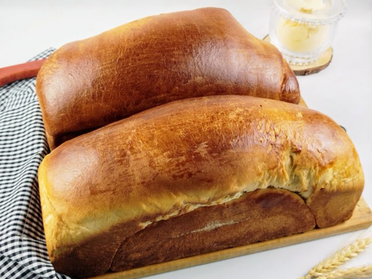 Pães prontos para consumo.