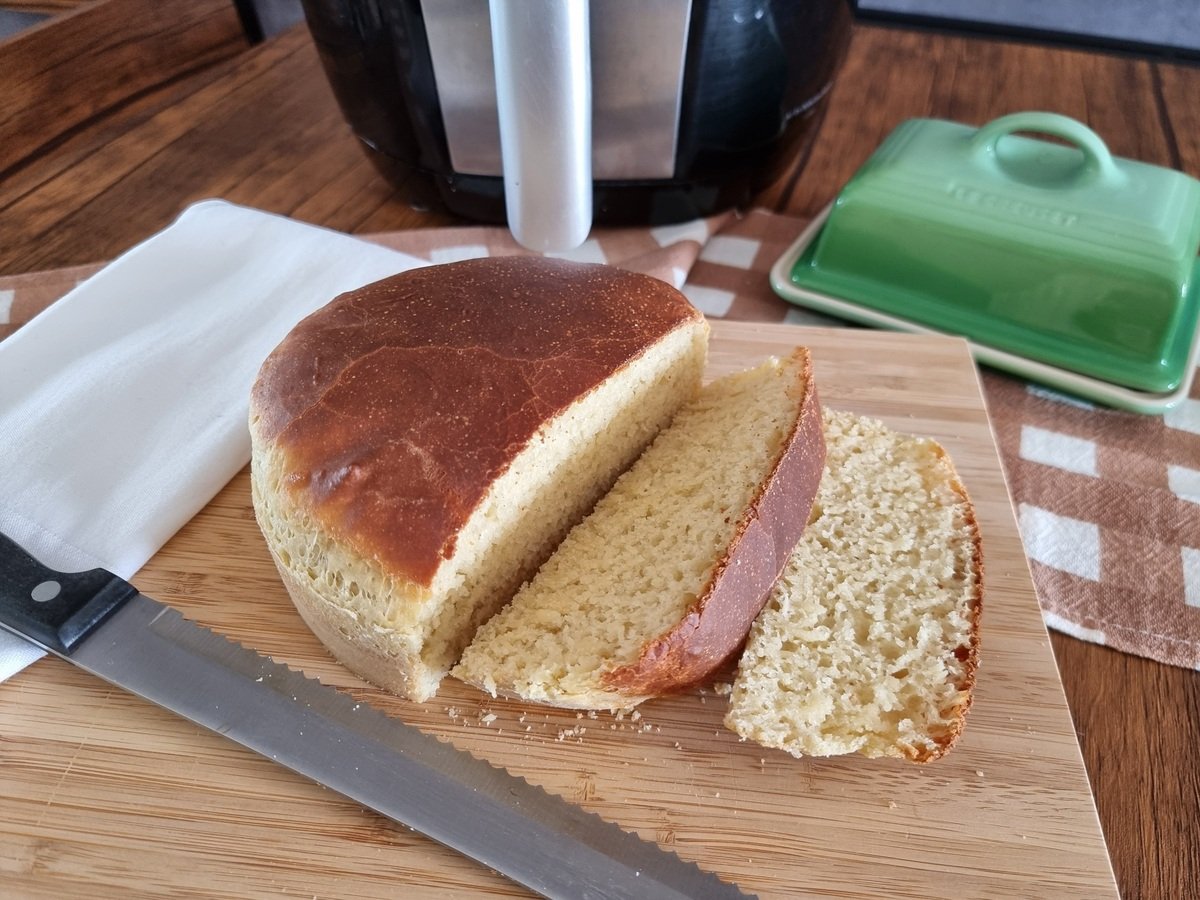 Pão de forma fácil na airfryer