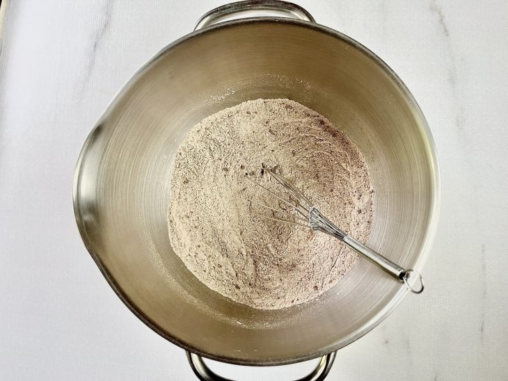 mix de ingredientes secos para produção de pão australiano.