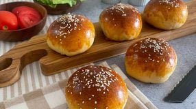 Pão de hambúrguer fácil