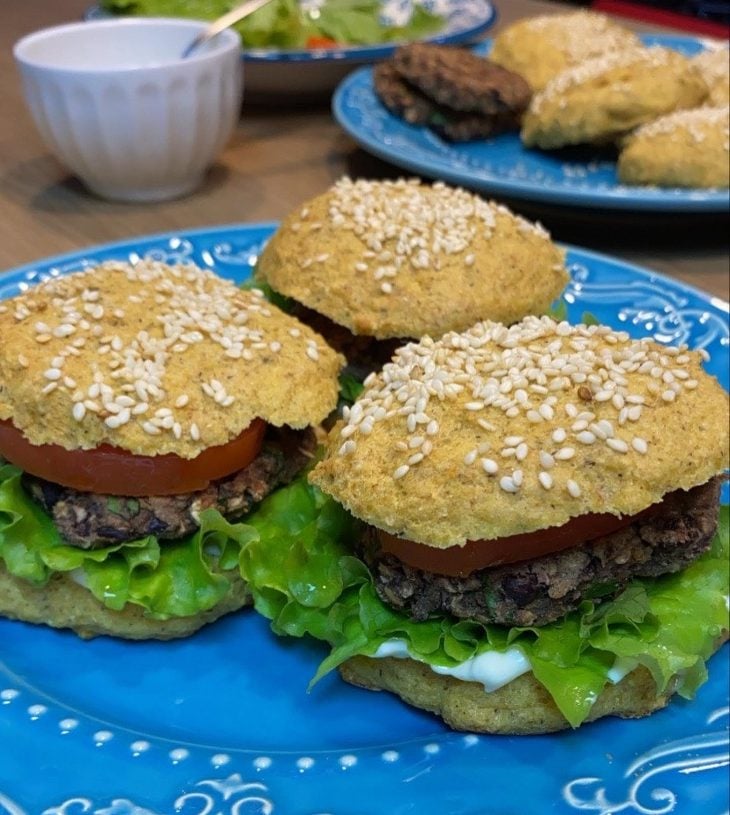 Pão de hambúrguer low carb