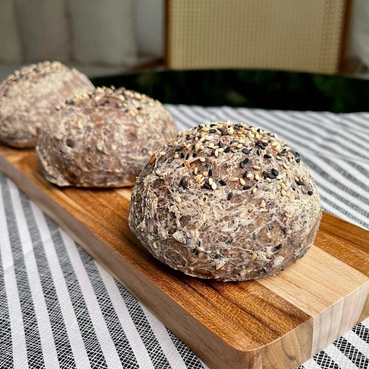 Pão de hambúrguer multigrãos