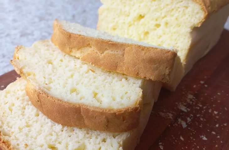 Pão de mandioca crua sem glúten