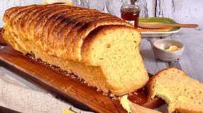 Pão de milho de liquidificador fácil