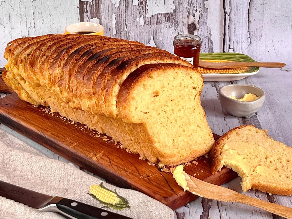 Pão de milho de liquidificador fácil