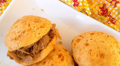 Pão de queijo com pernil