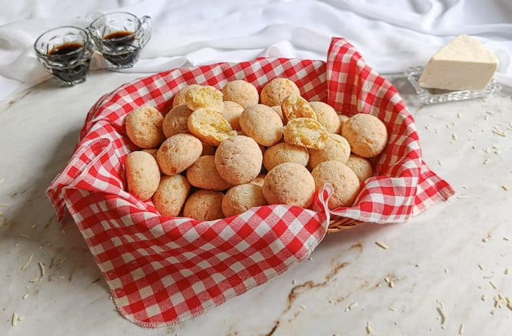 Pão de queijo com polvilho doce