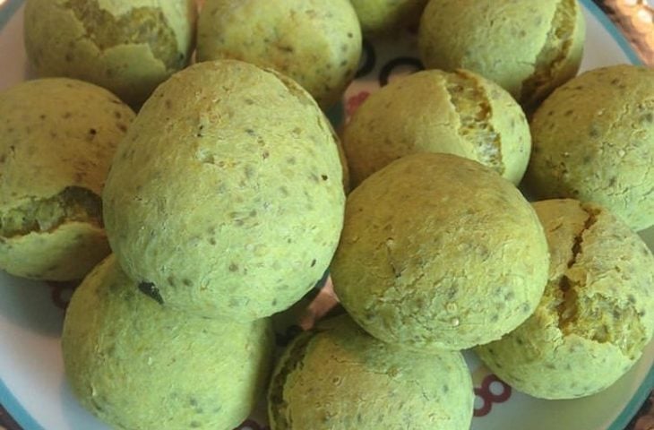 Pão de queijo de inhame vegano