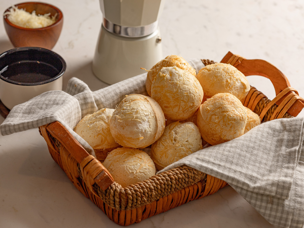 Pão de queijo de liquidificador simples