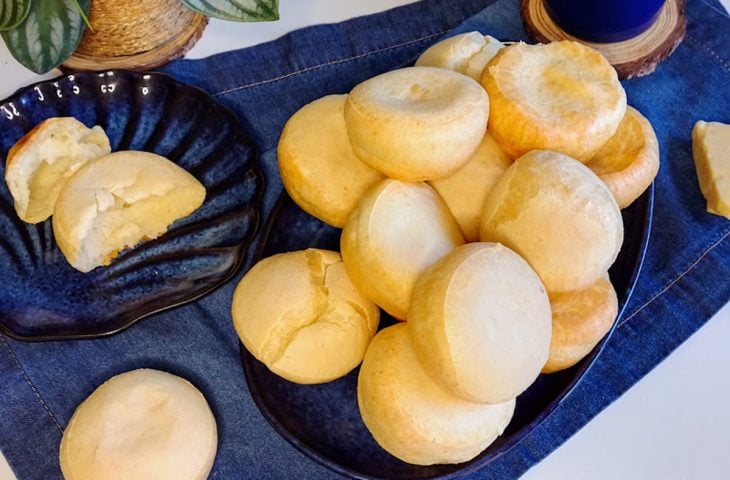 Pão de queijo de liquidificador fácil