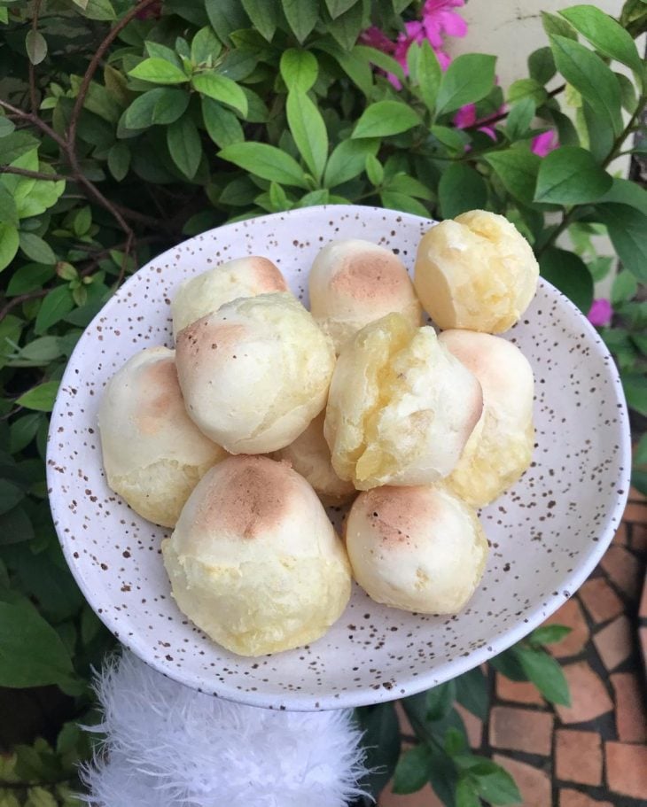 Pão de queijo de mandioca