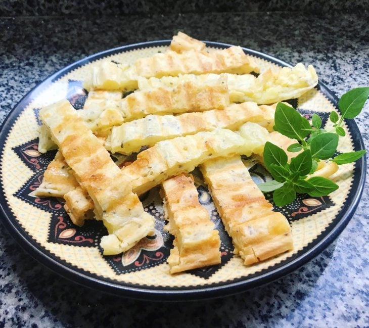 Pão de queijo na sanduicheira