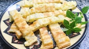 Pão de queijo na sanduicheira