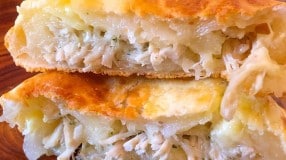 Pão de queijo recheado com frango