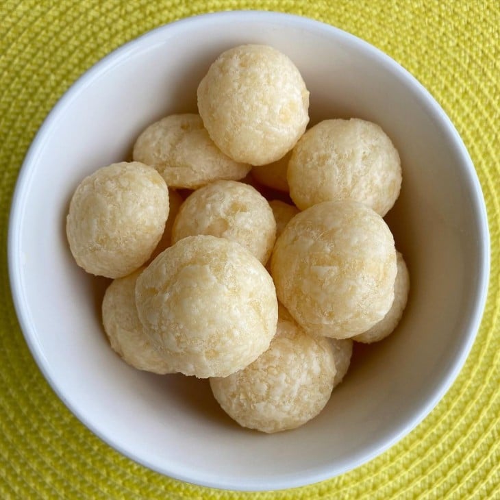 Pão de queijo sem ovo