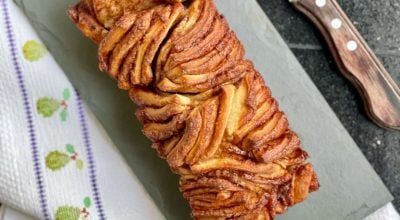 Pão folhado de canela