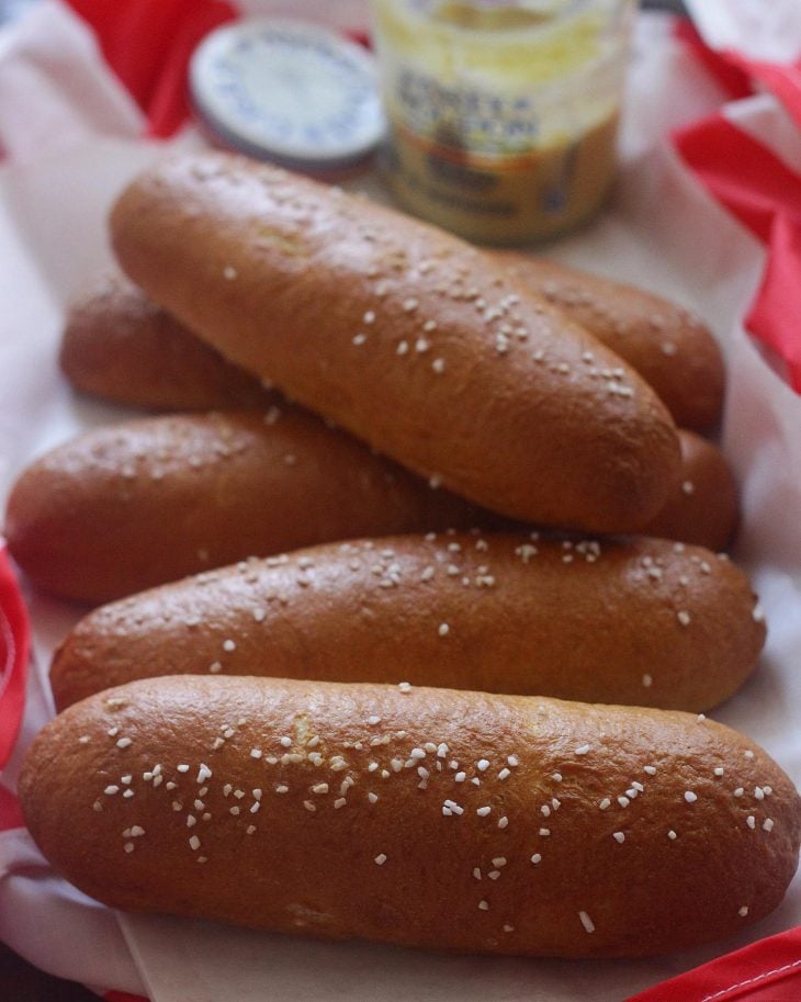 Pão pretzel para cachorro quente