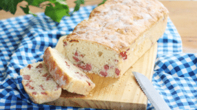 Pão recheado de calabresa fácil