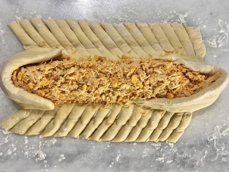 Pão recheado com frango - Passo a Passo