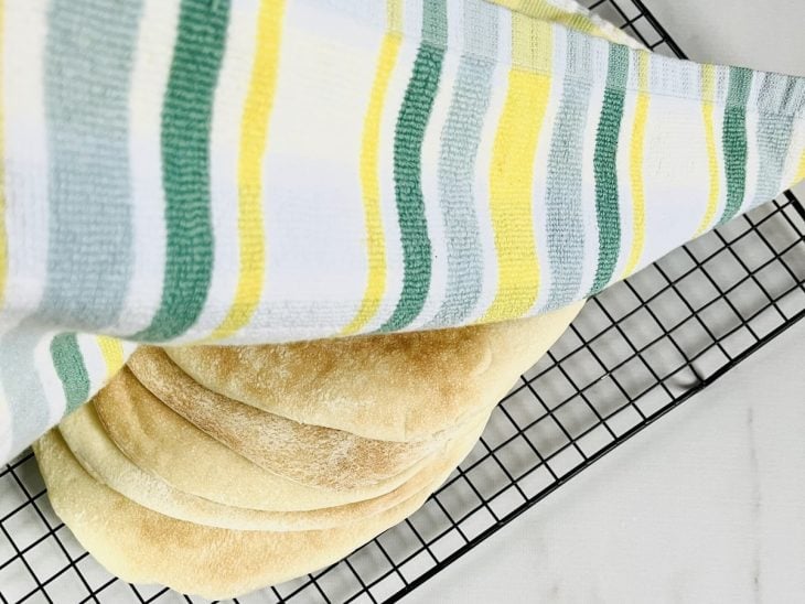 pão sírio assado