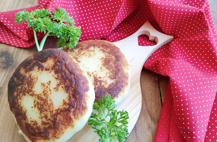 Pãozinho de batata de frigideira