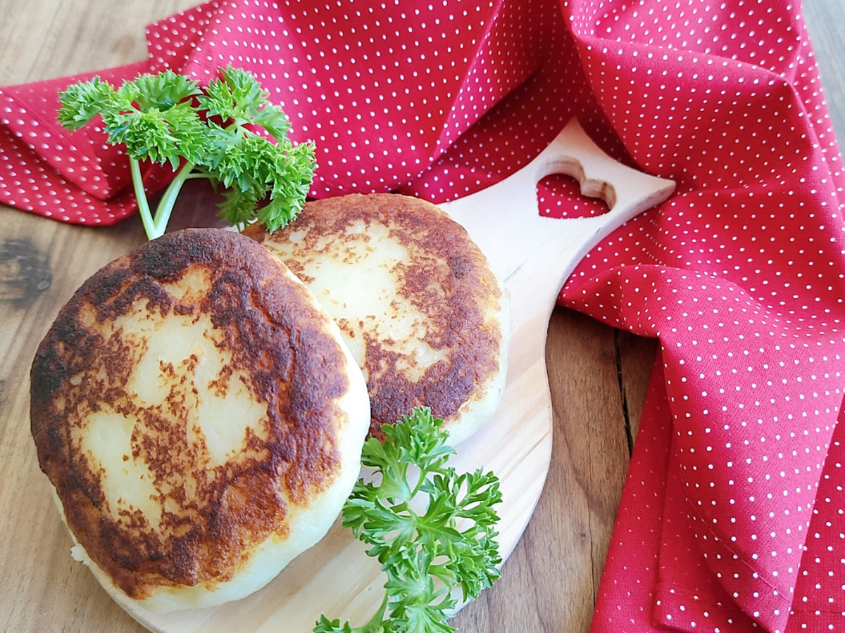Pãozinho de batata de frigideira