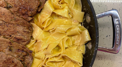 Pappardelle com nata e bife