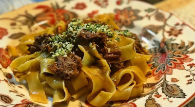 Pappardelle com ragu de ossobuco