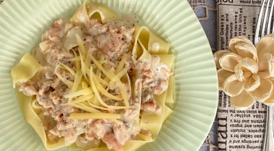 Pappardelle com salmão defumado