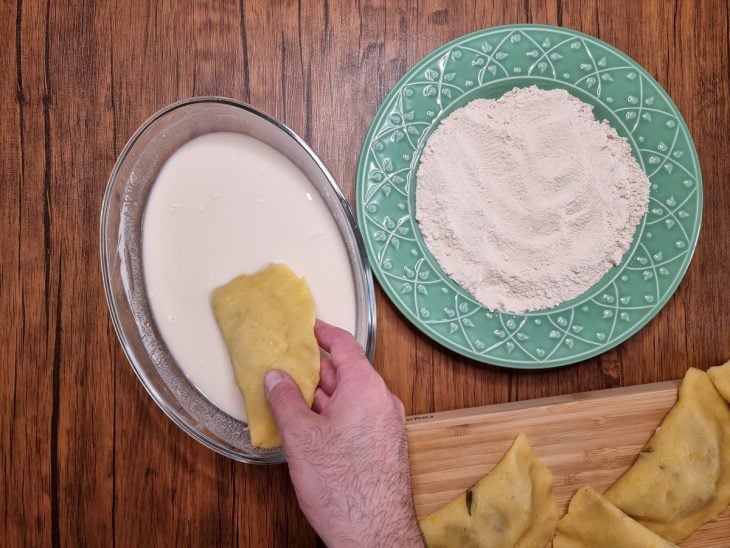 Pastel com massa de milho - Passo a Passo