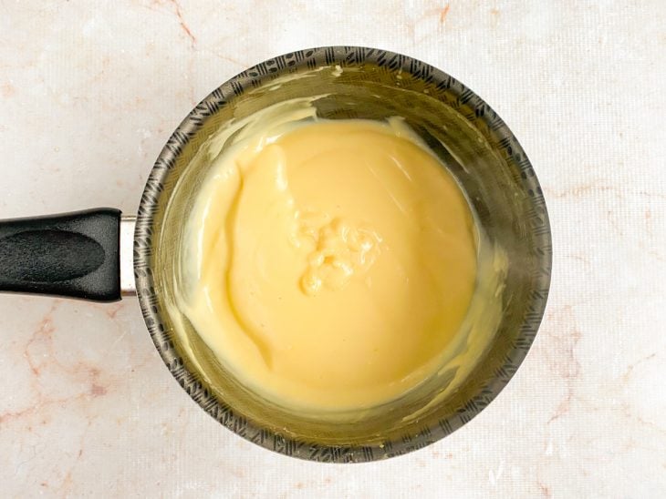 creme de ovos finalizado no ponto ideal para recheio dos pasteis de belém.