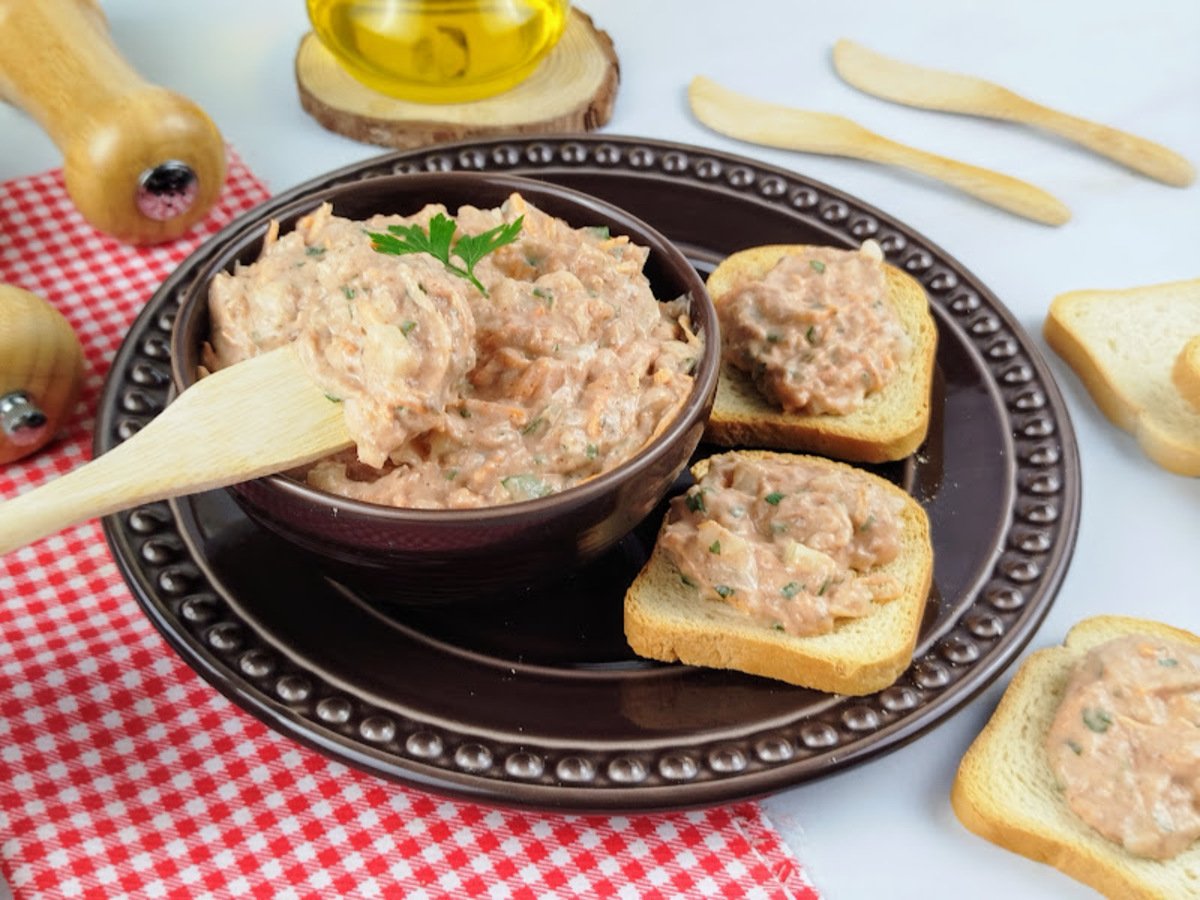 Patê de atum com maionese