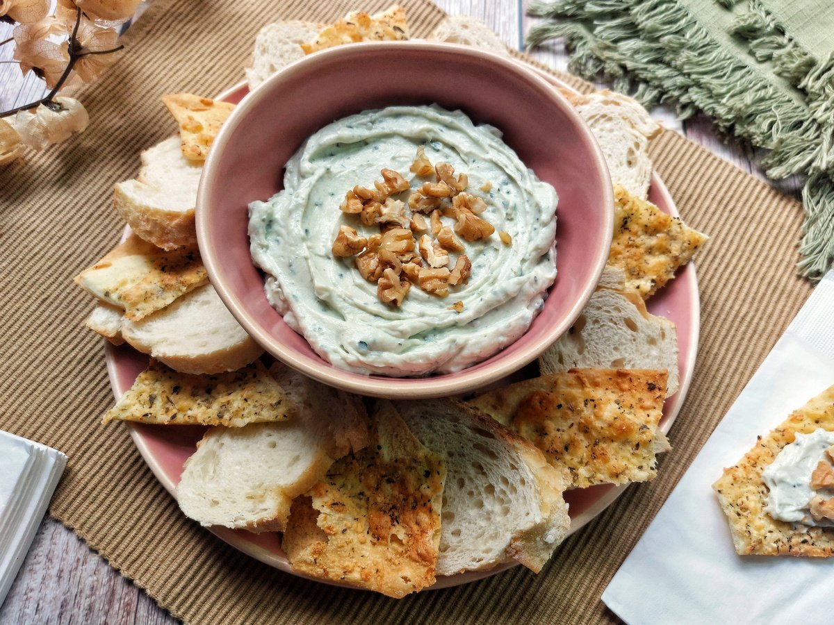 Patê de gorgonzola com cream cheese