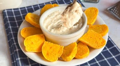 Patê de queijo parmesão