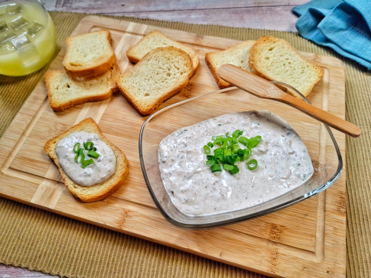 Patê de sardinha simples