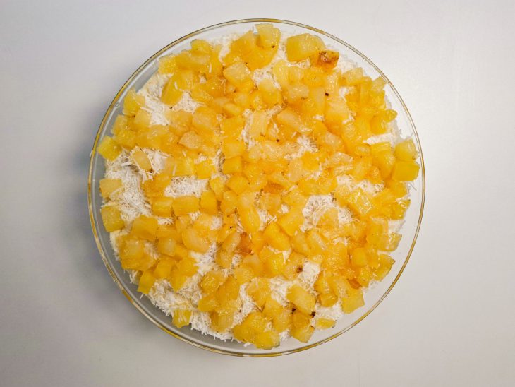 Pavê com todas as camadas prontas.