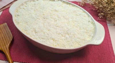 Pavê de abacaxi com coco ralado