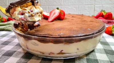 Pavê de chocolate com morango