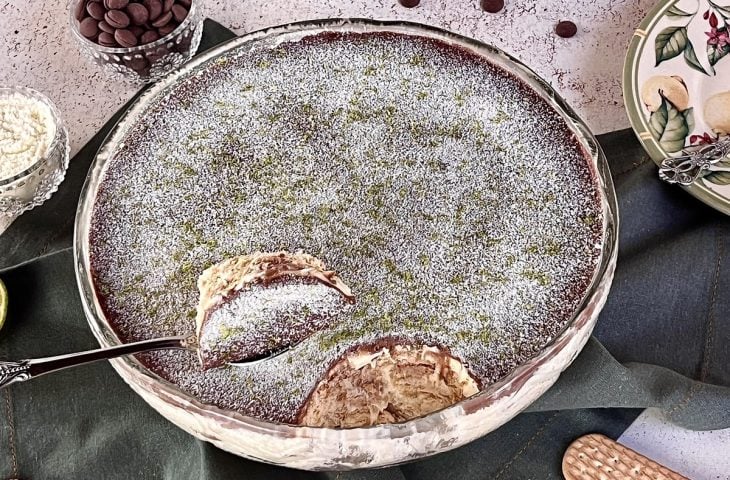 Pavê de chocolate e limão com Ninho
