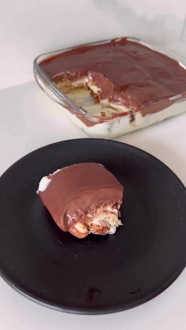 Pavê de chocotone com dois cremes