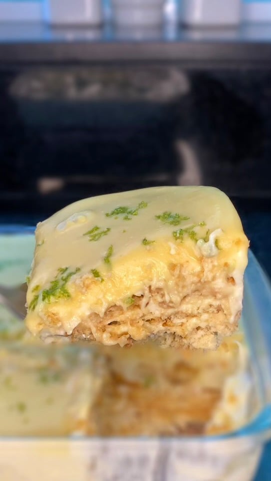 Pavê de limão com ganache de chocolate branco