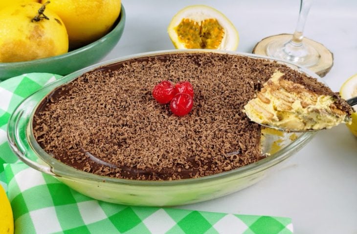 Pavê de maracujá com chocolate