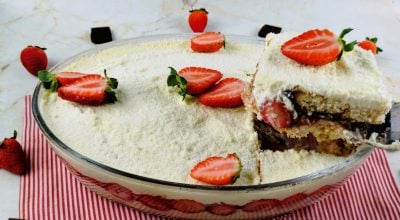 Pavê de morango com chocolate