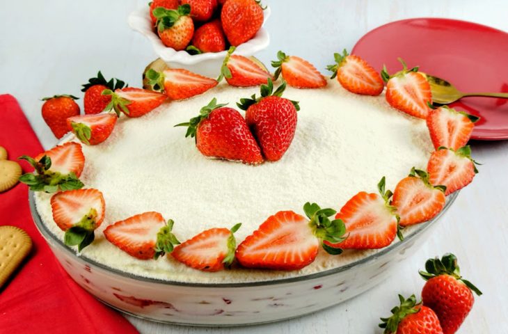 Pavê de morango simples